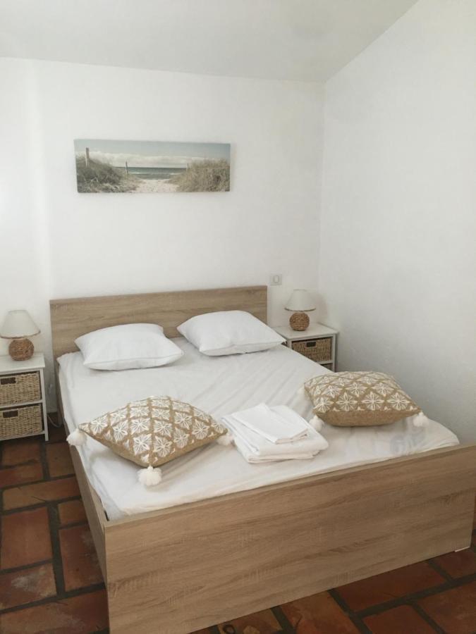 Maison En Camargue Saintes-Maries-de-la-Mer Esterno foto